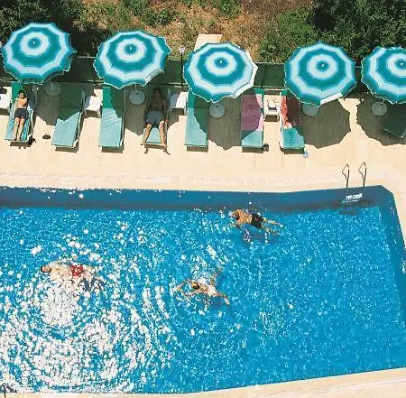 Volkan فندق ألانيا